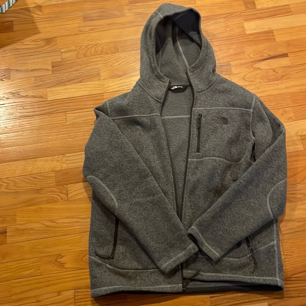 Men’s fleece North Face Jacket